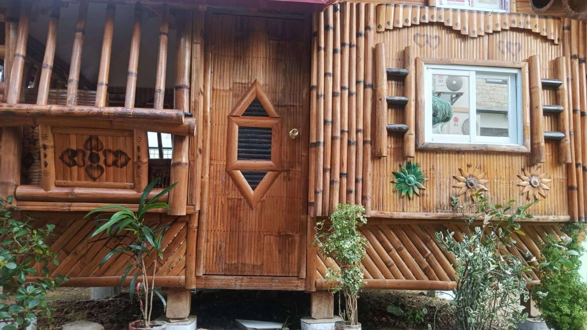 San Juan Bed & Breakfast | Aremen Transient, Nipa Hut with shared main house's bathroom