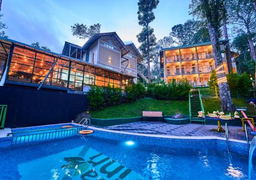 Pallivasal Resort | Areva Inn Plantation Resort Munnar with Pool by VOYE HOMES