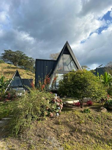 Buenavista Cabin | AREWÁ Biohabitat