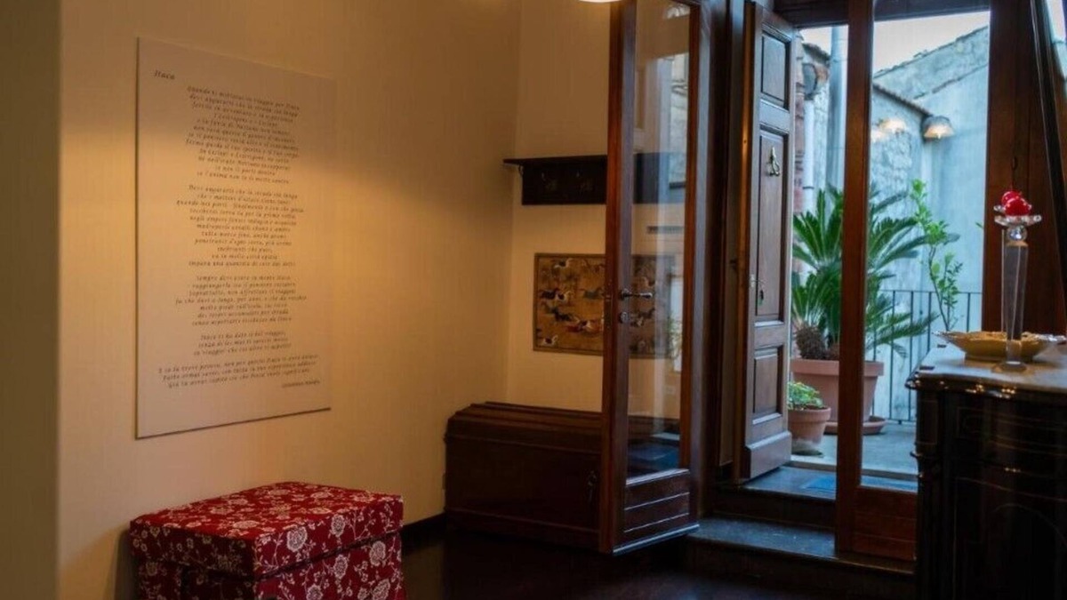 Modica Apartment | Arezzo House at the Cathedral