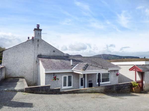 Bethesda House | Arfryn