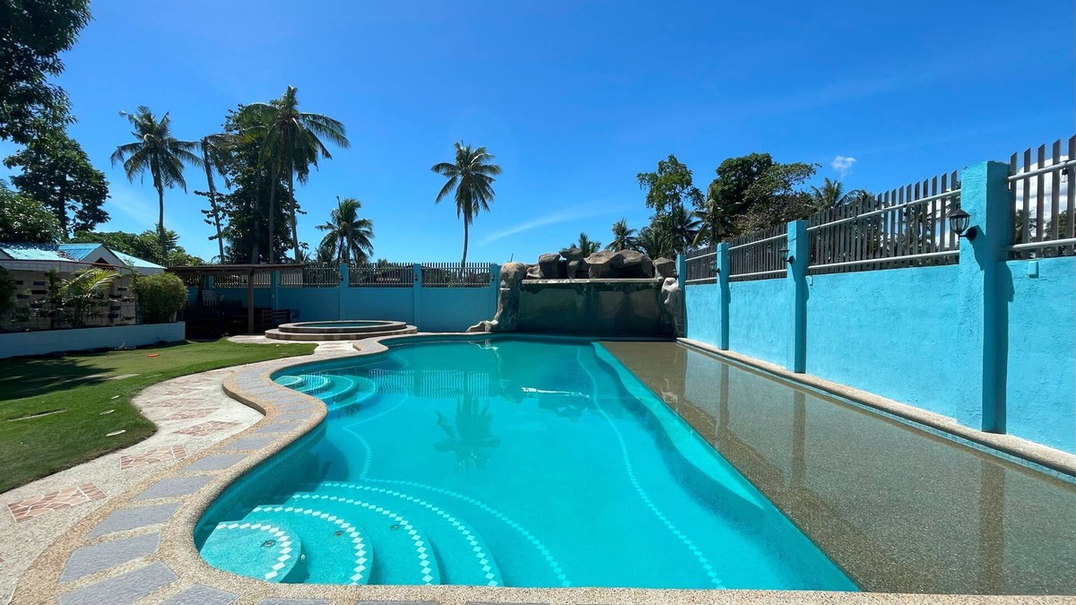 Argao Hotel | Argao Seabreeze Hotel powered by Cocotel