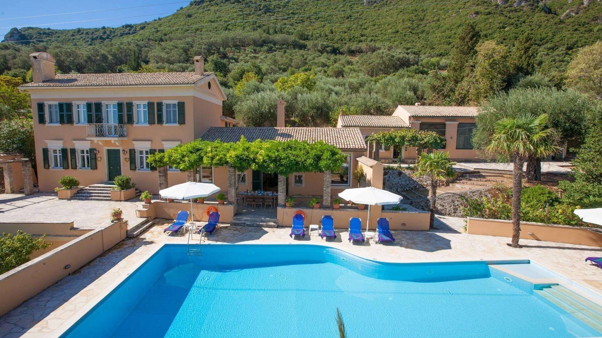 Vatos Villa | Arhondiko - Five Bedroom Villa, Sleeps 9