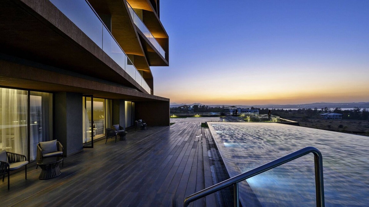 Gangavhare Hotel | Aria Resort and Spa