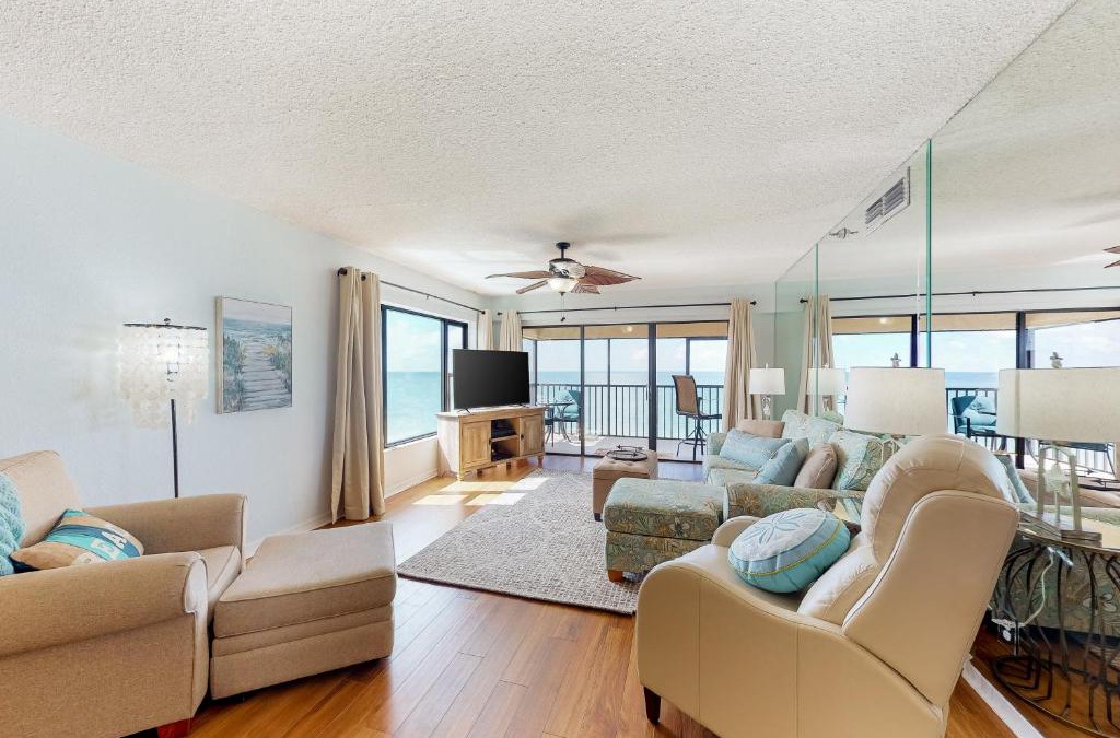 Madeira Beach Apartment | Arie Dam 301
