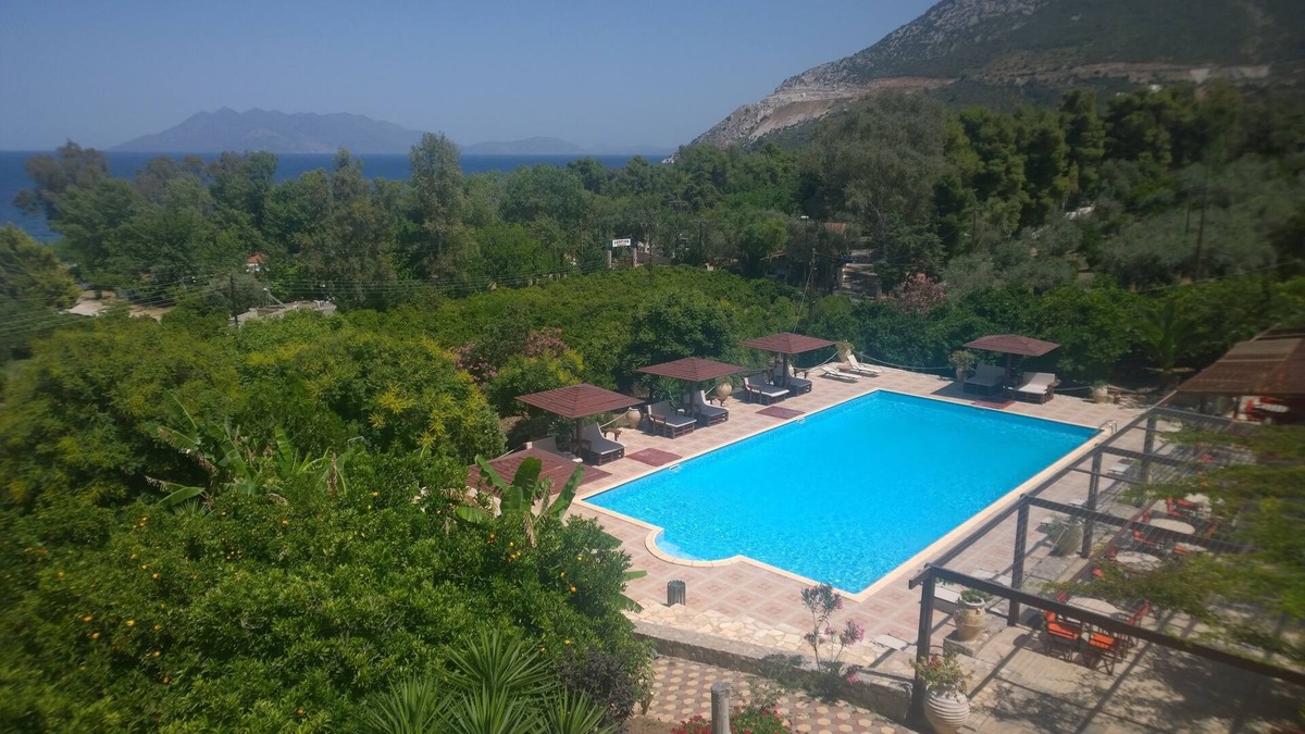 Melissopetra Hotel | Aristotelis Hotel