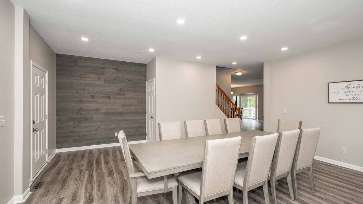 Walton House | Ark & Creation Retreat – For 12!