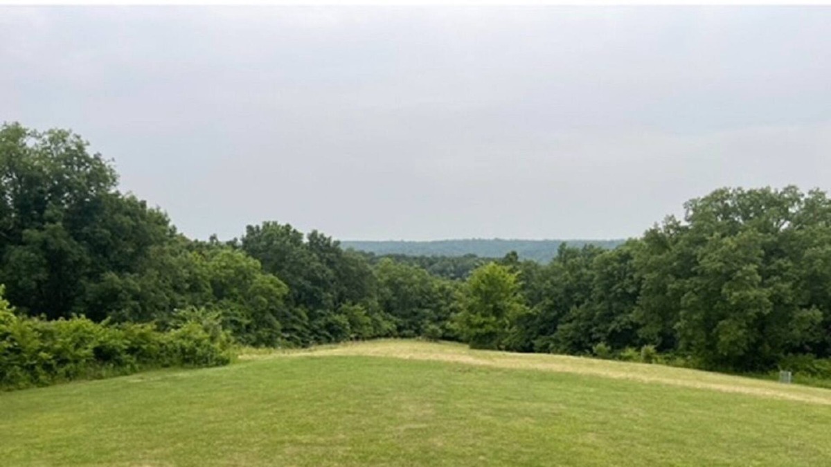 Perry Park House | Ark Encounter, Bourbon Trail, river fun, Golfing, Motorcycle
