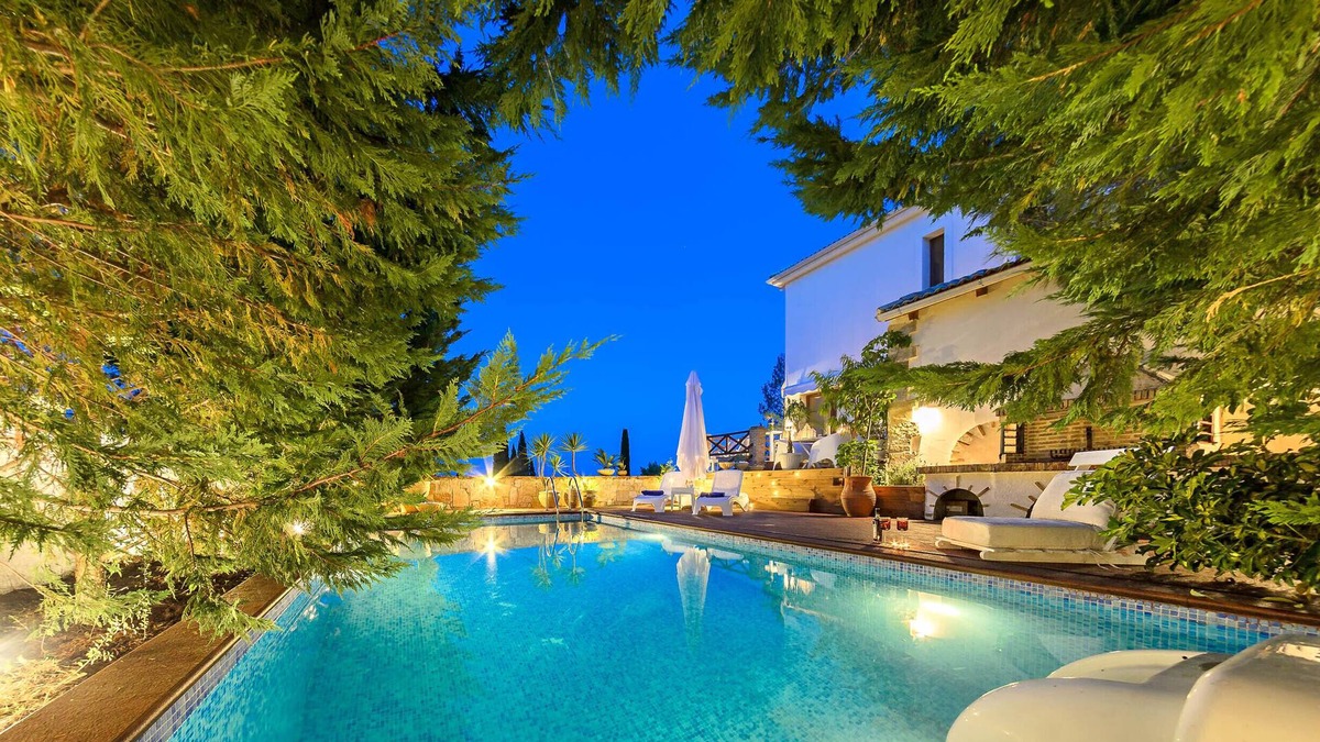 Mouzaki Villa | Ark Luxury Villa with private pool, breathtaking views, 4 bedrooms