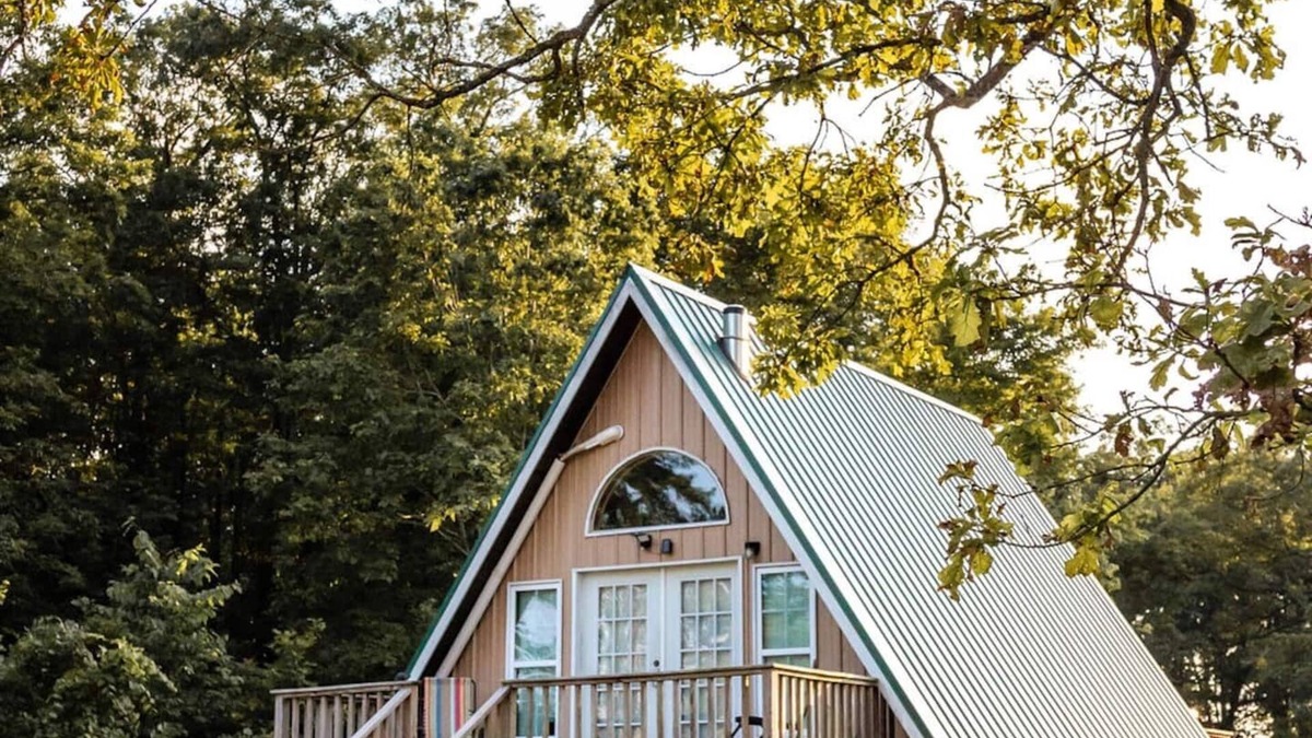 Harrison Cabin | Arkansas A-Frame creates cozy, comfortable memories for years to come.