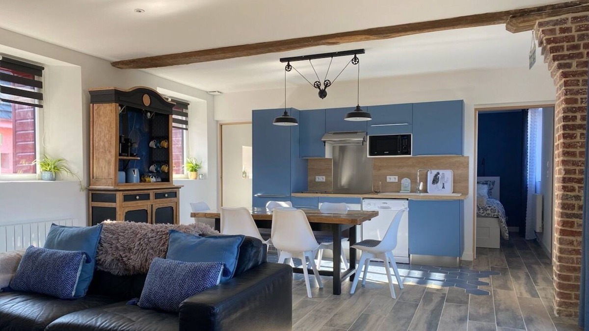 Bosc-Roger-sur-Buchy House | ARMADA 2023 Beautiful tastefully renovated barn, with farm animals!