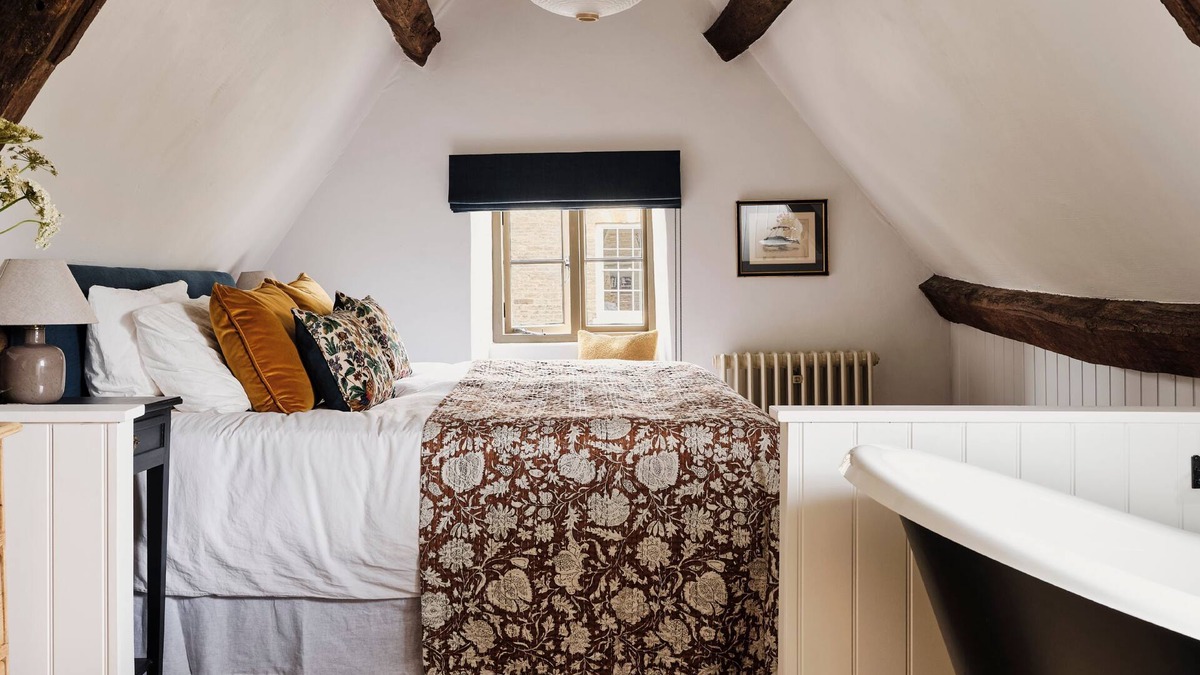 Charlbury Cottage | Armada Cottage - Charlbury, Close to Pub