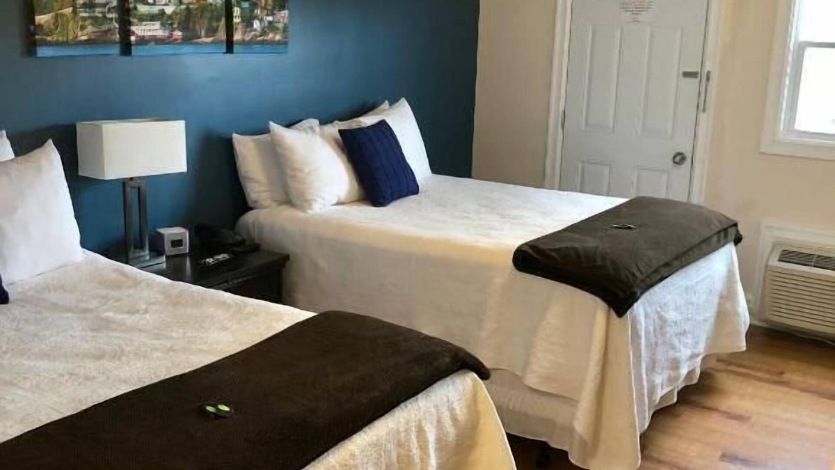 Arnold's Cove Hotel | Arnold's Cove Inn