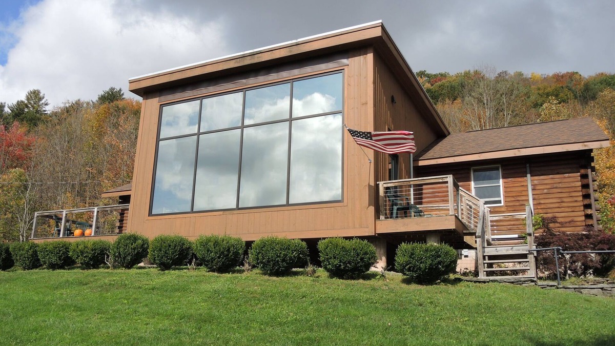 Oneonta House | Arnoldson House - Dramatic rolling hill views, modern, spacious great room