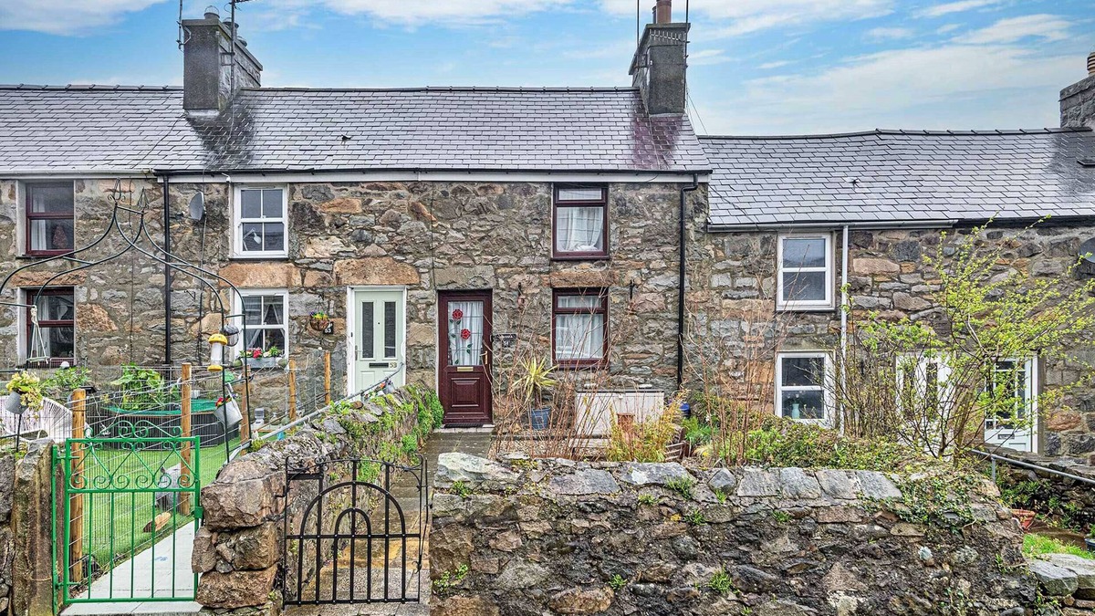 Trefor Cottage | Arosfa Cottage