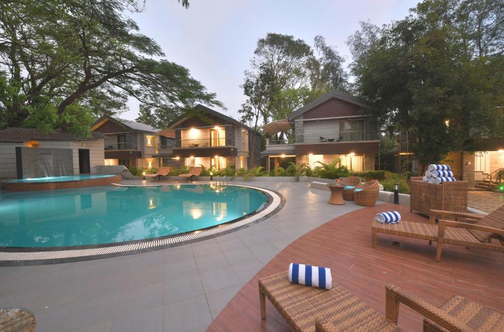 Lonavala Hotel | Arova Woods Zinc Journey by The Fern, Lonavala