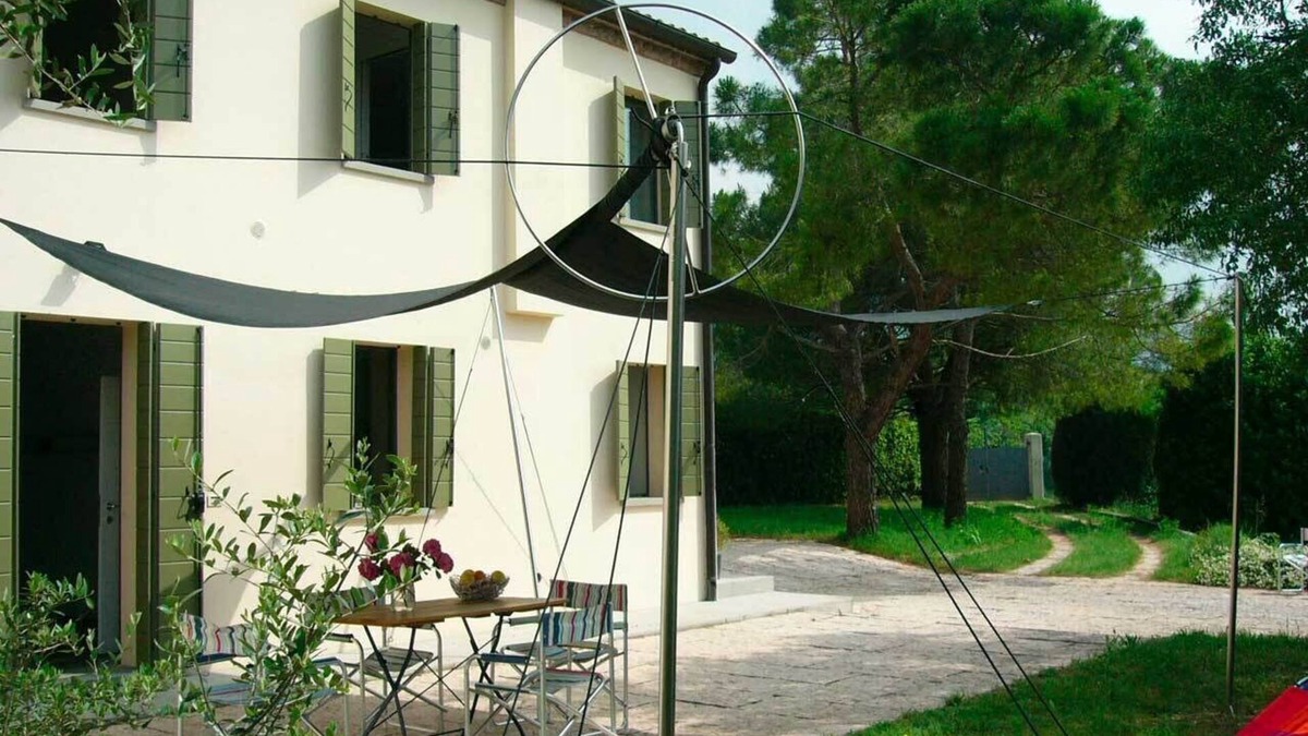 Arqua Petrarca House | Arqua Petrarca: House with great garden and a fine view of the country
