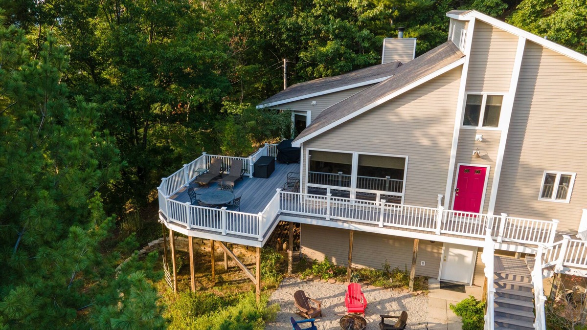 Shelby House | Arrakis on Lake Michigan: Beach, Dunes, Privacy, Custom-built