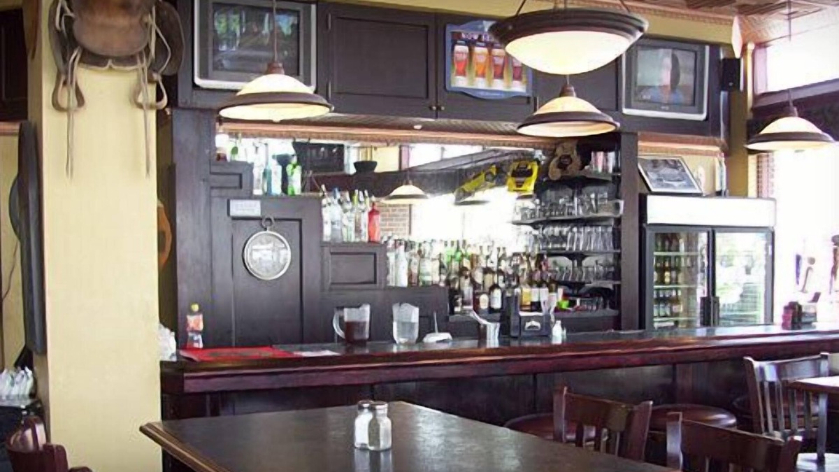 Broken Bow Hotel | Arrow Hotel