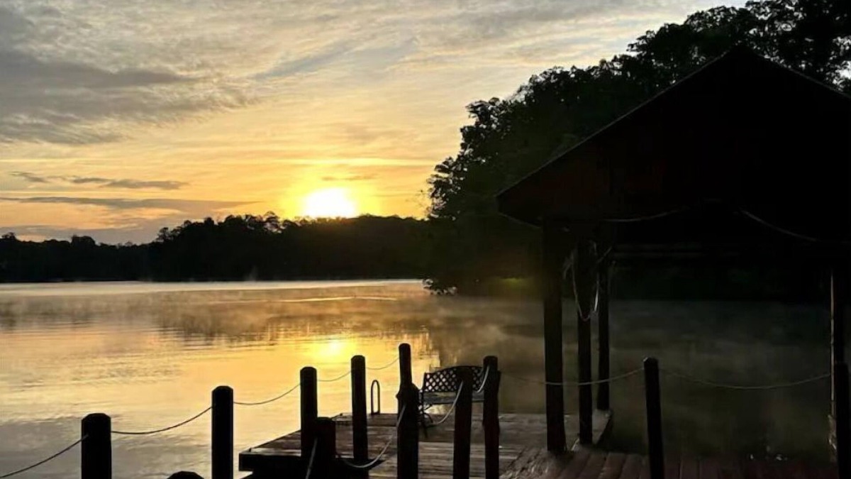 Jackson House | Arrow Point Retreat on Jackson Lake - Updated new furnishings - Amazing Sunrises