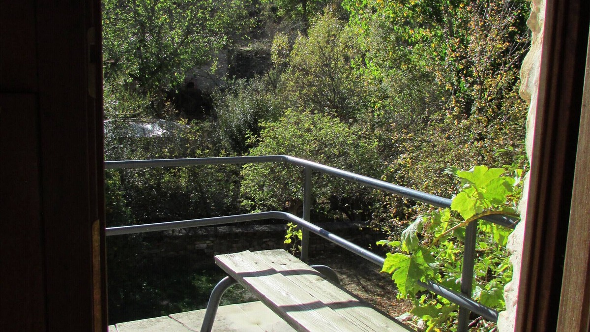 Cuevas de Vinayo Cottage | Arroyo House for 4 people