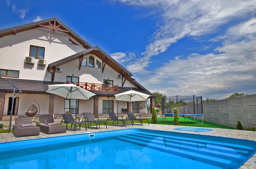 Serednye House | ART Boutique Chalet