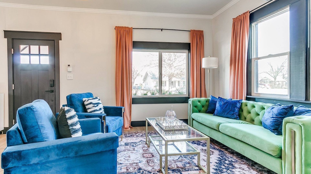 Central Oklahoma City House | Art Deco Dream in the heart of enchanting Oklahoma City