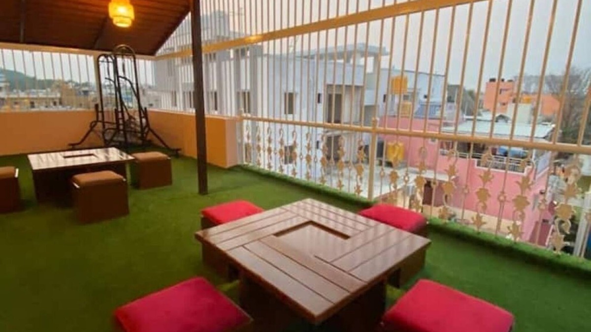 Chamundi Nagar Apartment | Art House AC Luxury Apartment-201 (Luxury Apartment with Air Conditioning)