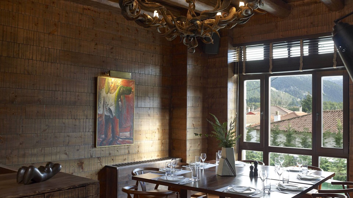 Vitina Hotel | Art Mainalon Hotel