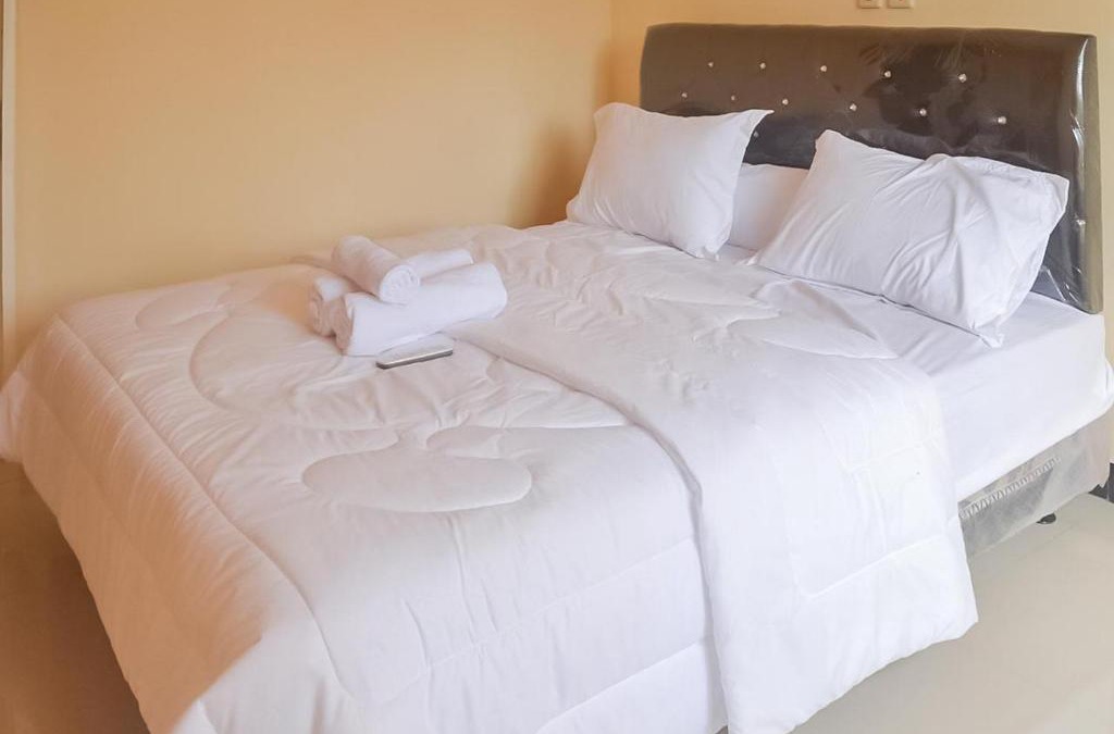 Java House | Artayya Puri Homestay near Terminal Purabaya Madiun Mitra RedDoorz