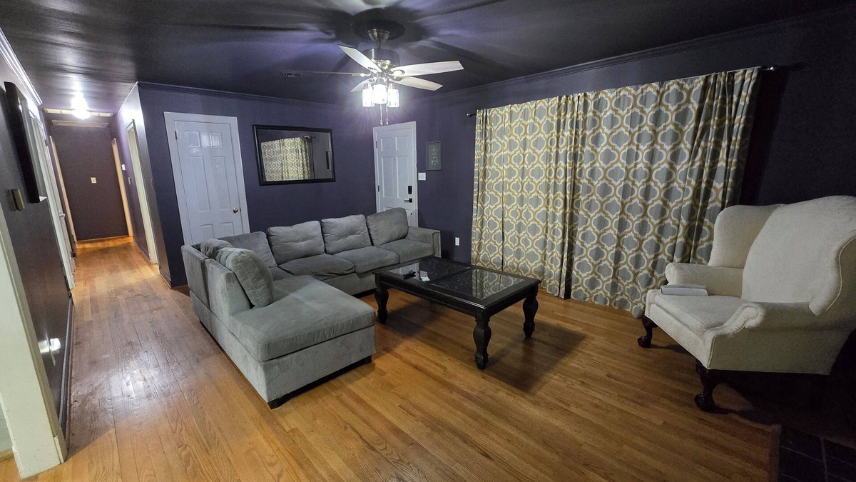 Mosby House | Artfully Elegant 3-bedroom house in Mechanicsville