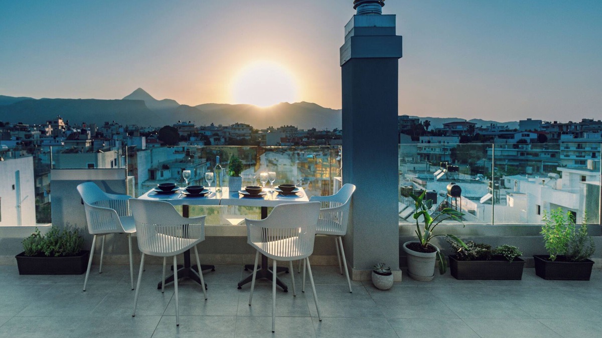 Malevizi Condo | ARTica condo 2 - Bright Loft with terrace, near Ammoudara & Heraklion. Parking