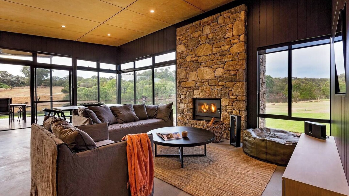 Yallingup Villa | Artisan Gunyulgup Luxe Lakeside Wellness Hideaway