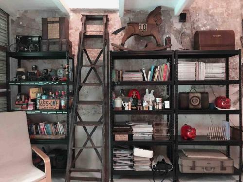 Historic George Town Apartment | Artist Heritage Penang UNESCO Home (Lebuh Armenian)