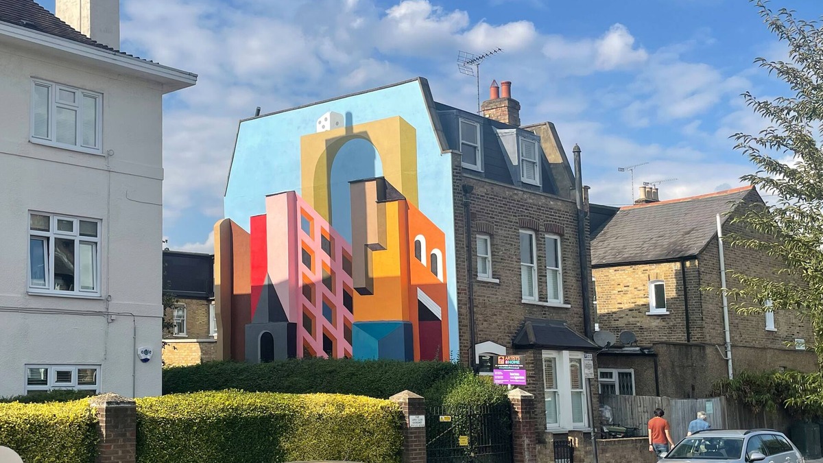 Askew House | Artist home - truly unique house in West London