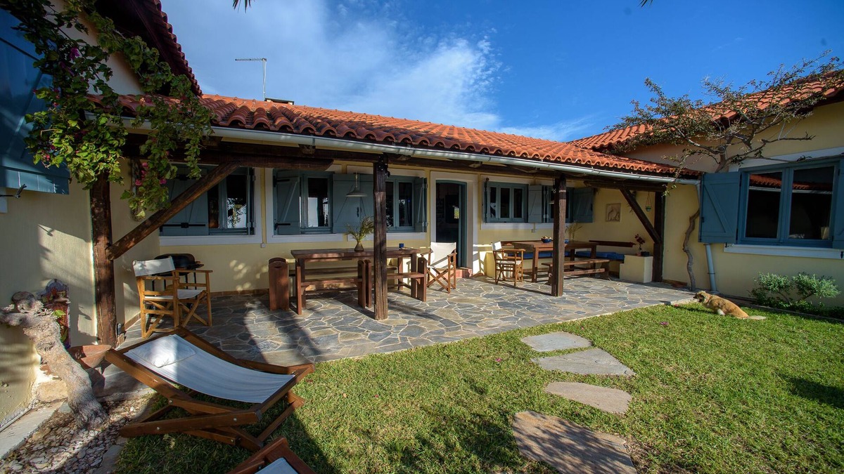 Aegina Villa | Artist's Retreat: Beautiful Tranquil Villa With Spectacular Sea Views