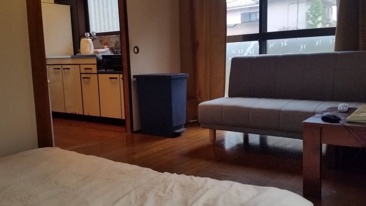 Higashimurayama House | Artist Studio ☆ Kumegawa 103