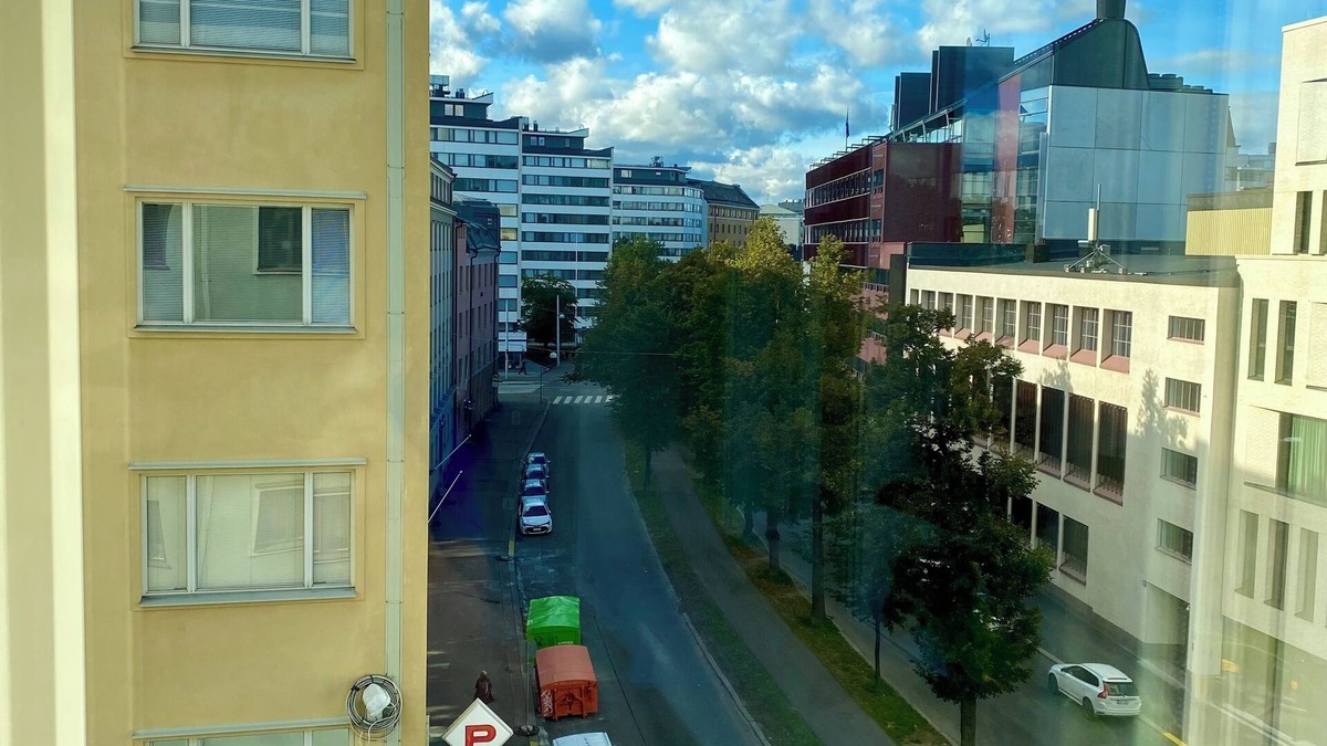 Kallio Condo | Artistic 2-Bedroom full of light