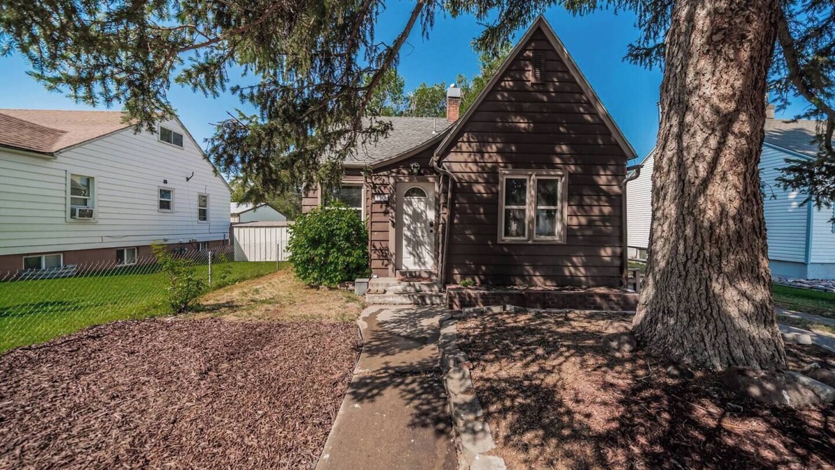 Pocatello House | Artistic haven near ISU | Eclectic vibes