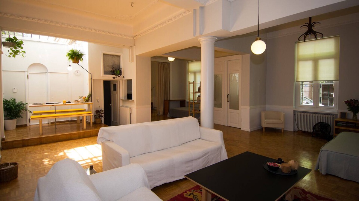 Mets House | Artistic period house in Mets, central Athens