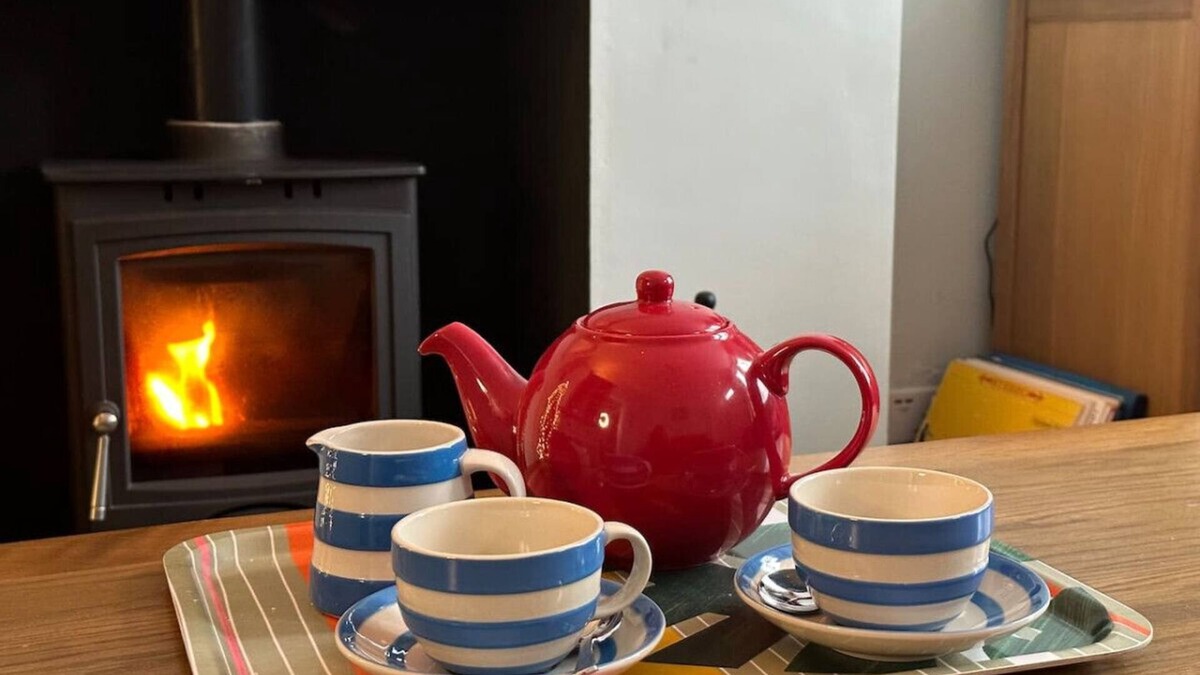 Harrogate Cottage | Artists’ Cottages, Artists’ Corner WIFI/Parking