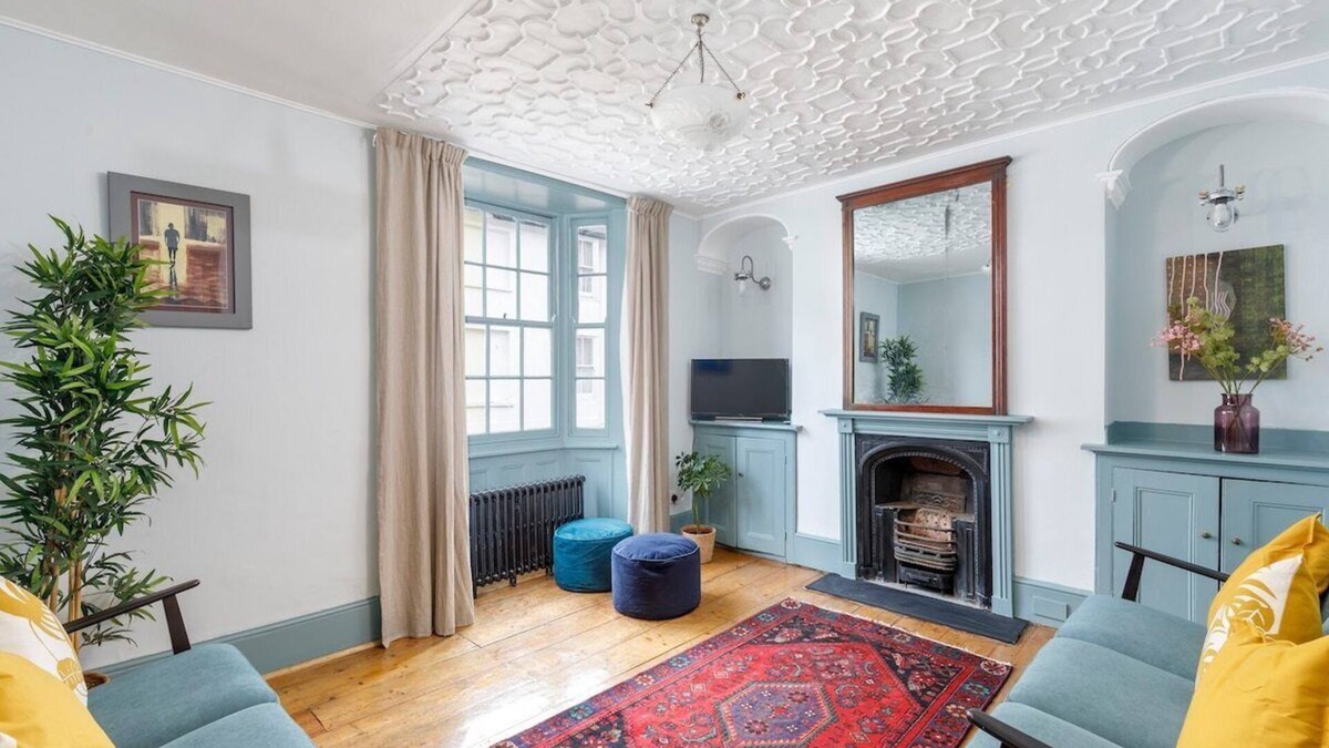 Brighton City Centre House | Artists' Home - North Laine