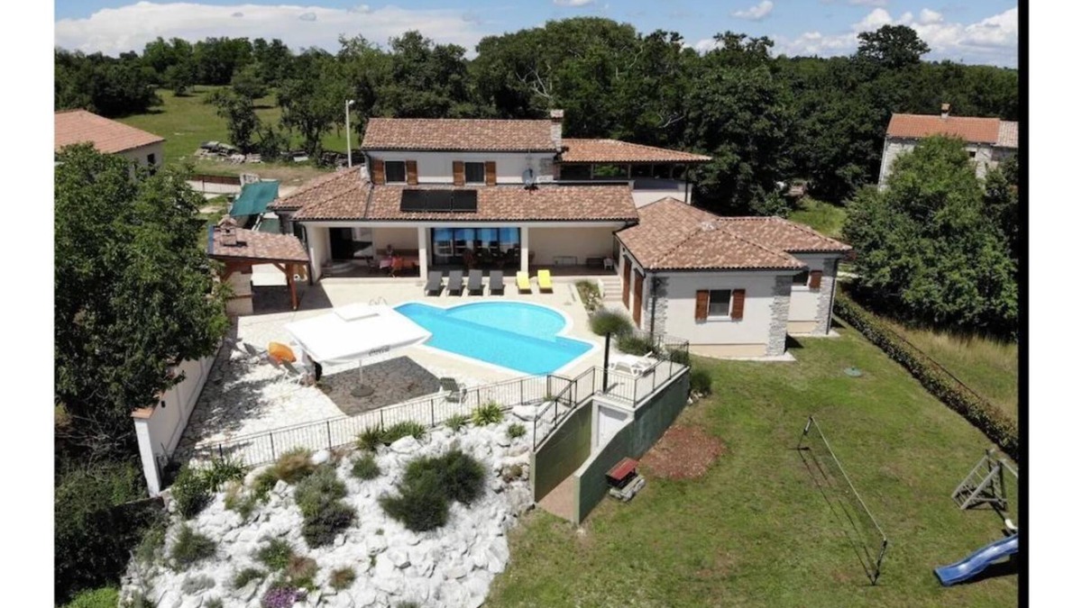 Podgorje House | Arton villa with heated pool in the heart of green Istria