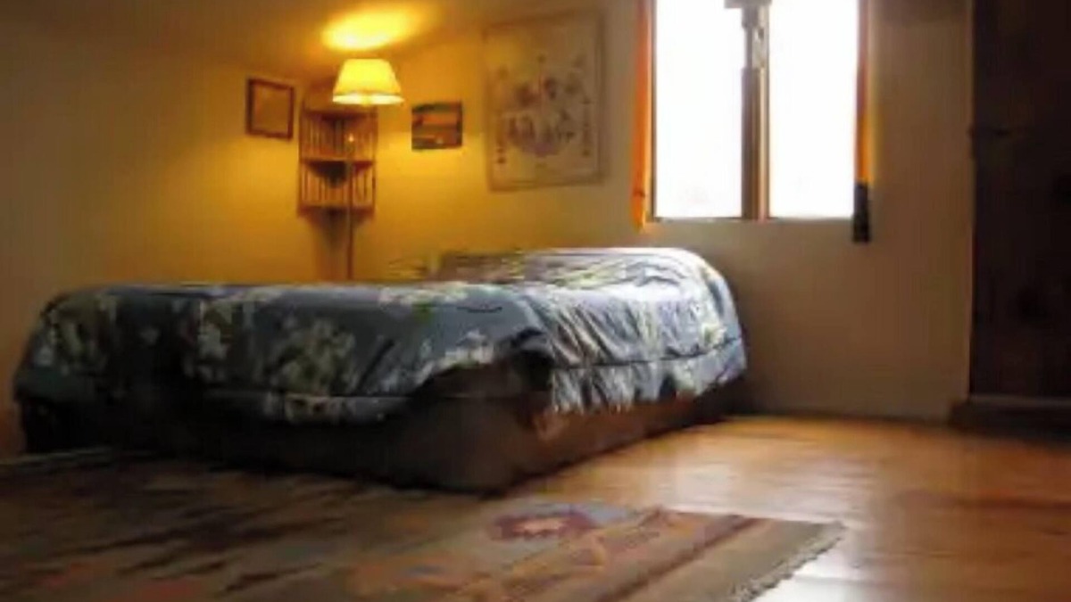 Parsonsfield Cabin | Artsy Woodland Group Hideaway Cabin!
