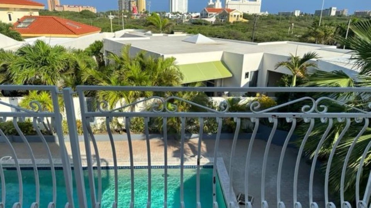 Washington House | Aruba Vacation Home - Bida Breezes Villa 1 mi to Eagle and Palm Beaches