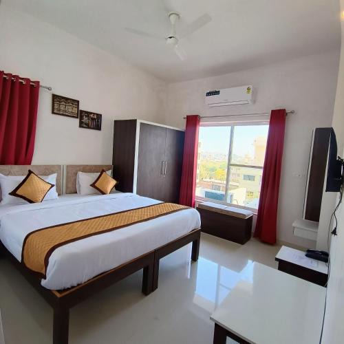 Mali Colony Hotel | Arul's Hotel