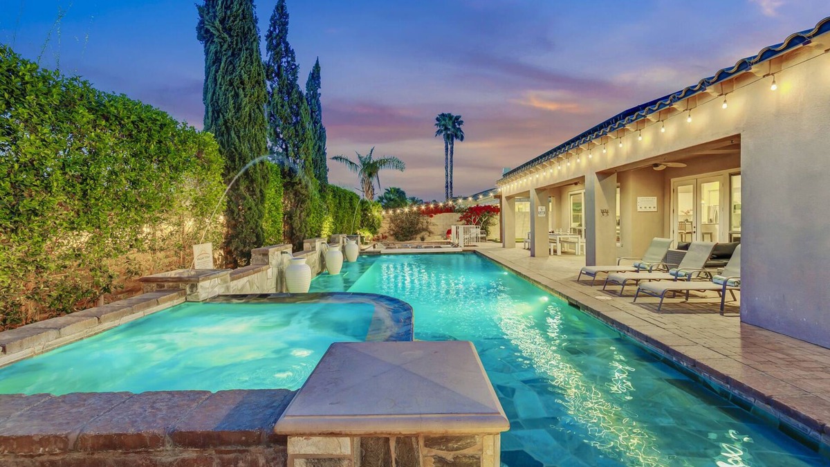 Rancho Santana House | Arundel: Pool, Spa, Pool Table, Putting Green!