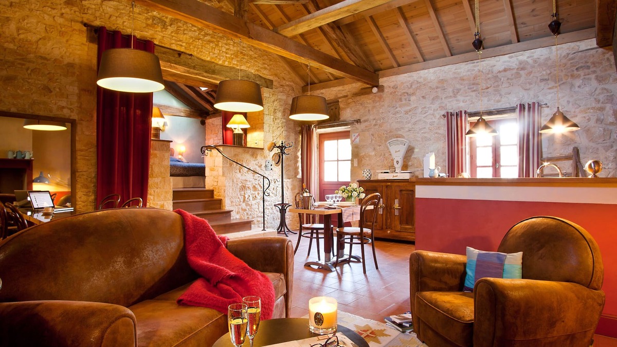 Cubjac House | 'As Happy as God In France' at La Chartreuse du Maine, unique estate in Dordogne