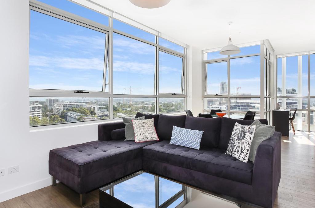 Zetland Apartment | As the Sun Sets - Modern and Spacious 2BR Zetland Apartment Facing the Setting Sun