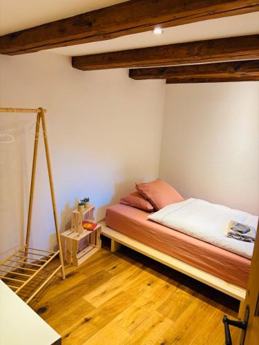 Osterfingen House | Asas do Beija-Flor